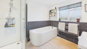 Photo 14- click for photo gallery